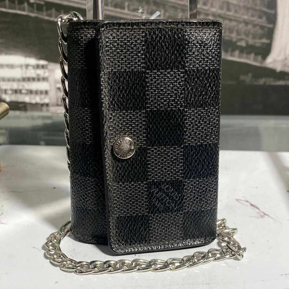 Authentic Louis Vuitton Black Damier Graphite Key Pouch